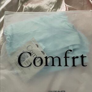 Comfrt Light Blue shorts size medium